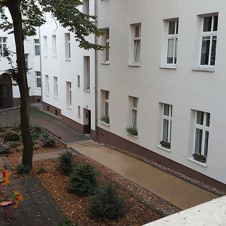 Apartament W Starej Kamienicy Poznań Exterior foto