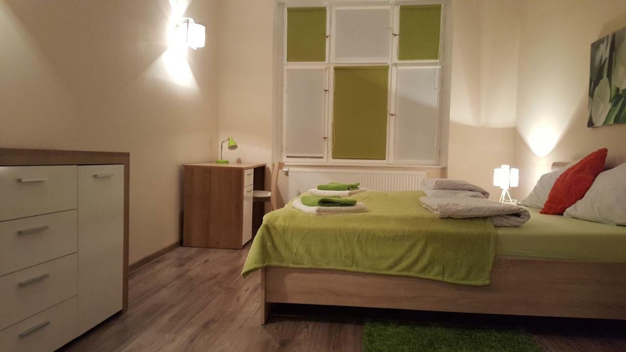 Apartament W Starej Kamienicy Poznań Exterior foto